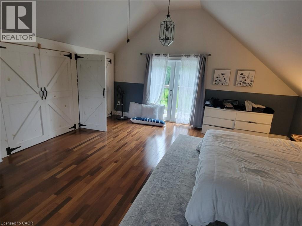 2566 2 Road, Burlington, Ontario  L7R 1E5 - Photo 10 - 40852815