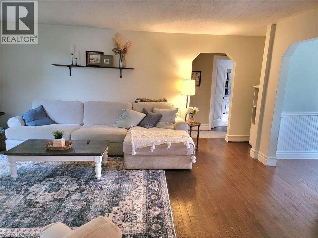 2566 2 Road, Burlington, Ontario  L7R 1E5 - Photo 4 - 40852815