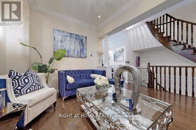1138 Woodington Lane, Oakville, Ontario  L6H 7V1 - Photo 6 - W13629952