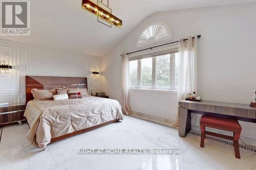 1138 Woodington Lane, Oakville, Ontario  L6H 7V1 - Photo 9 - W13629952