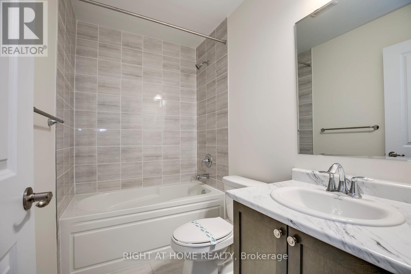 3329 Vardon Way, Oakville, Ontario  L6M 1R6 - Photo 25 - W13629954