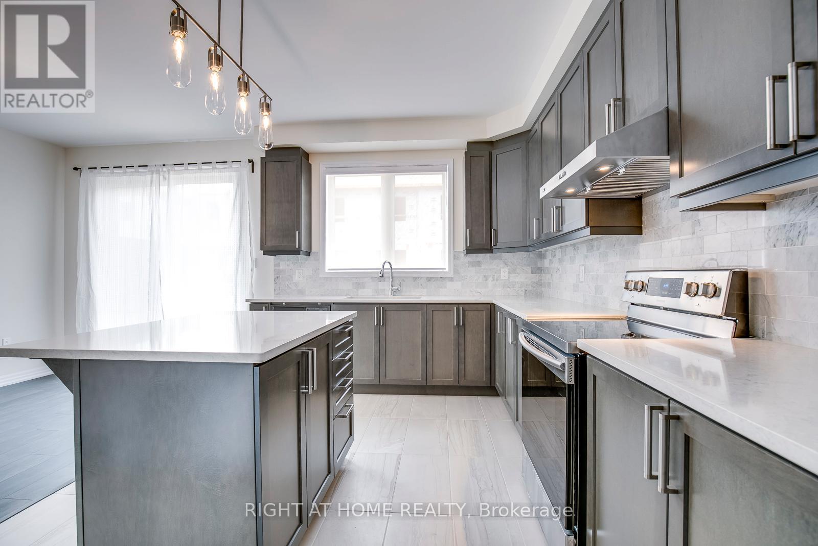 3329 Vardon Way, Oakville, Ontario  L6M 1R6 - Photo 8 - W13629954