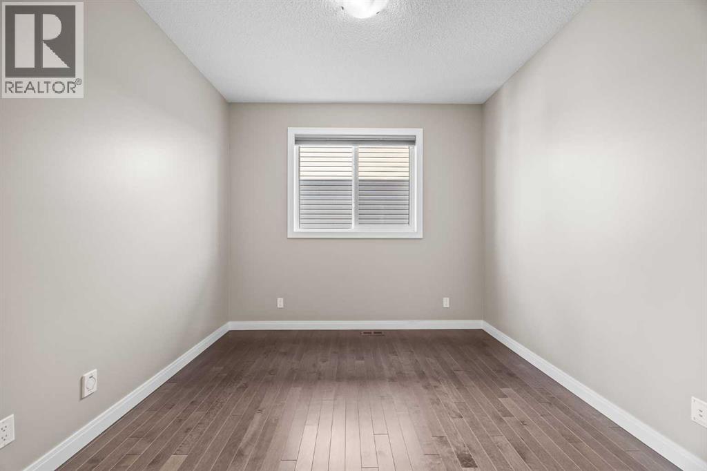 63 Redstone Gardens Ne, Calgary, Alberta  T3N 0J8 - Photo 10 - A2328860