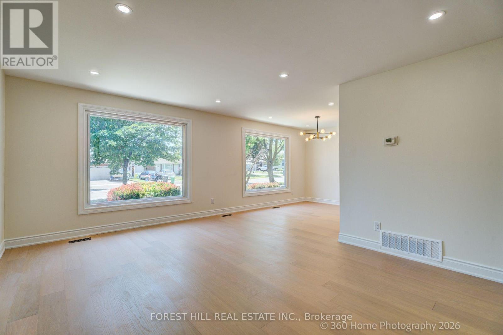 3656 Haven Glen, Mississauga, Ontario  L4X 1X8 - Photo 7 - W13584654