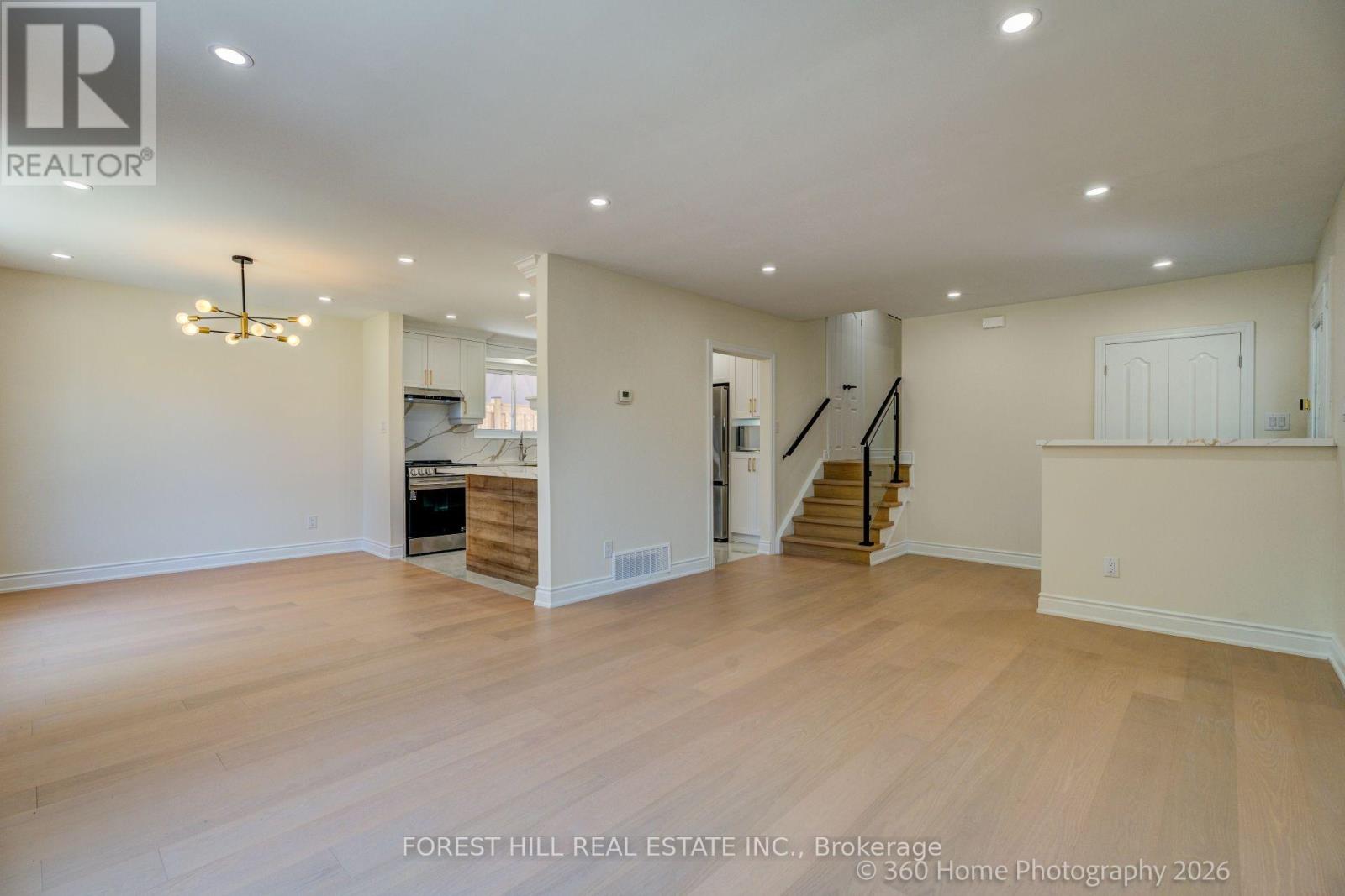 3656 Haven Glen, Mississauga, Ontario  L4X 1X8 - Photo 9 - W13584654