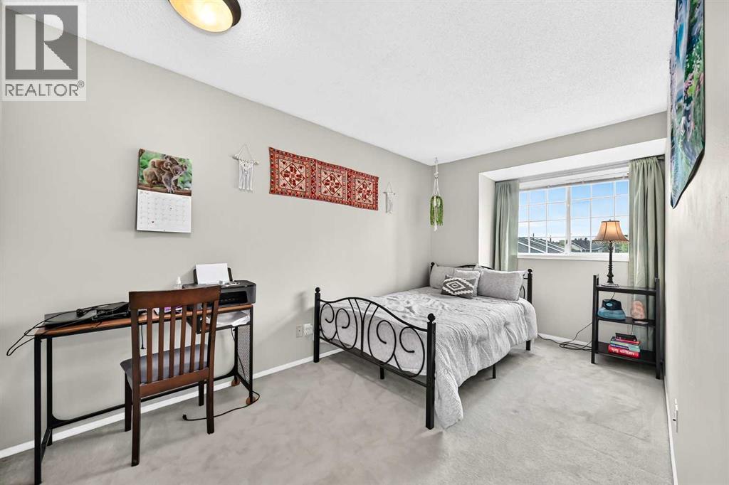 89 Bedford Manor NE, Calgary, Alberta  T3K 4B8 - Photo 24 - A2324015
