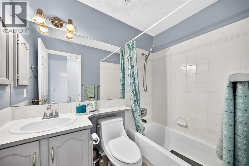 89 Bedford Manor NE, Calgary, Alberta  T3K 4B8 - Photo 26 - A2324015