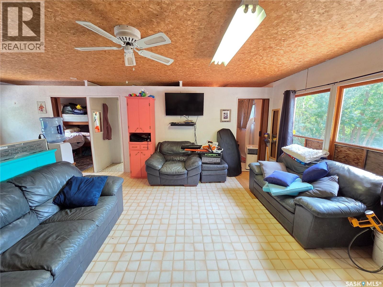 769 Ennis Avenue, White Bear Ir 70, Saskatchewan S0C 0R0 - Photo 19 - SK044307