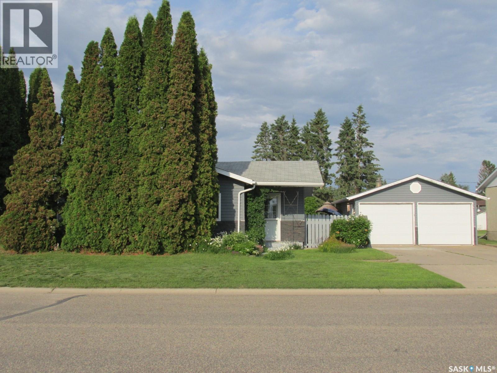 311 3rd Street N, Nipawin, Saskatchewan S0E 1E0 - Photo 51 - SK044292