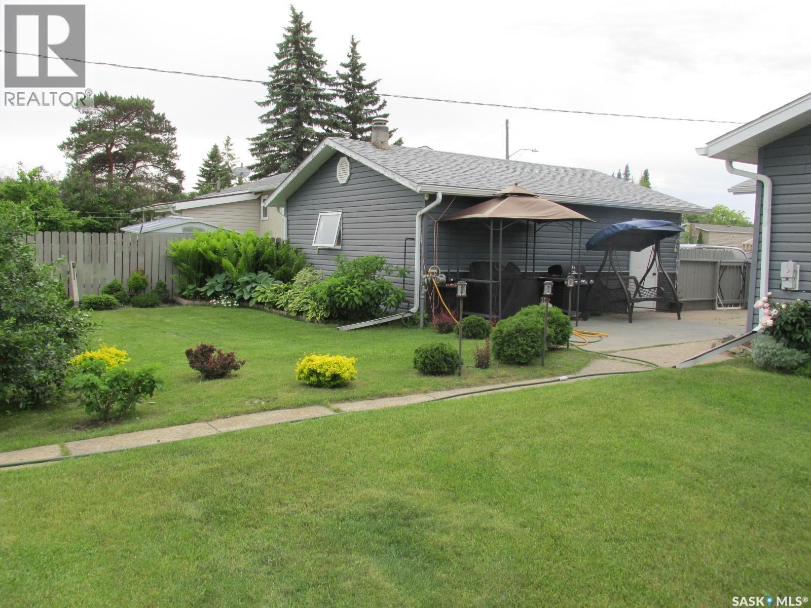 311 3rd Street N, Nipawin, Saskatchewan S0E 1E0 - Photo 7 - SK044292
