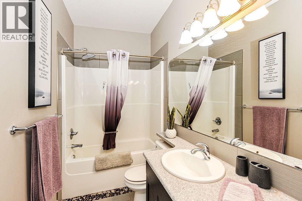 5206 33a Avenue, Camrose, Alberta  T4V 4E2 - Photo 18 - A2333770