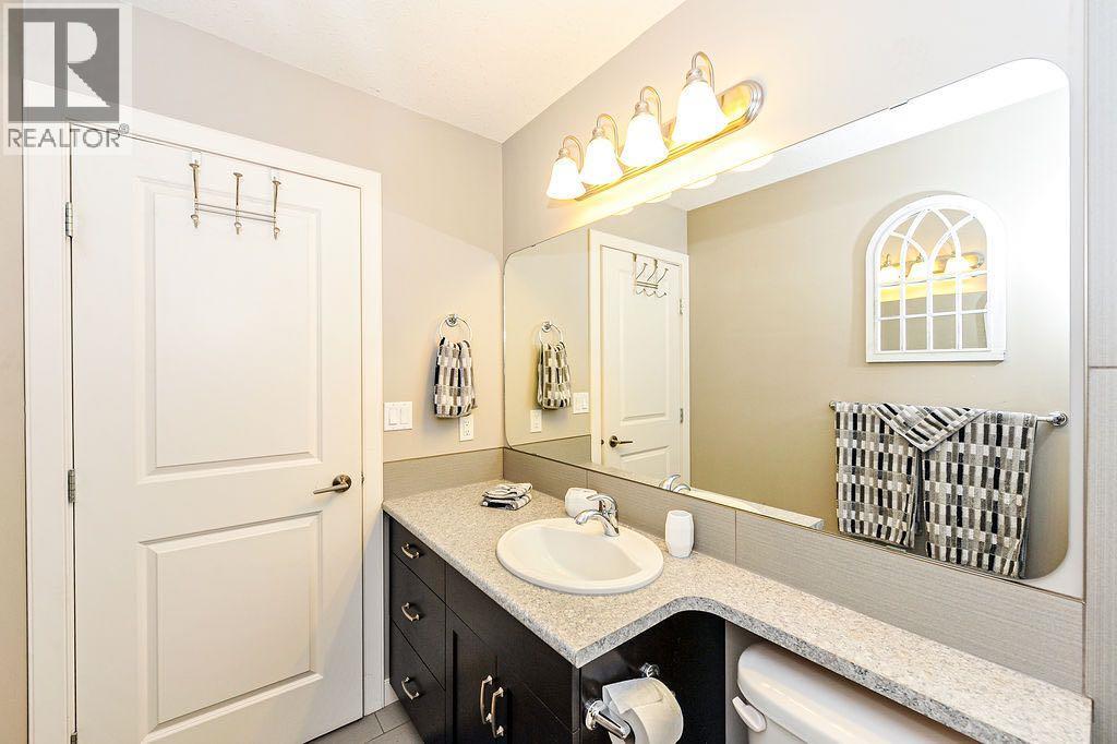 5206 33a Avenue, Camrose, Alberta  T4V 4E2 - Photo 24 - A2333770