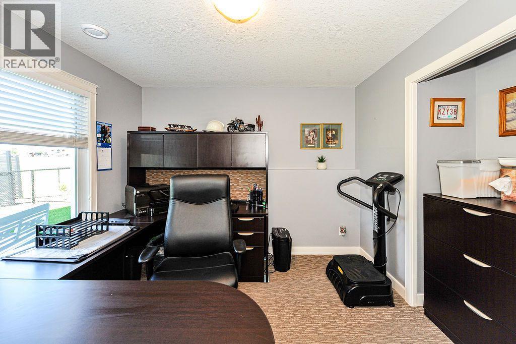 5206 33a Avenue, Camrose, Alberta  T4V 4E2 - Photo 31 - A2333770