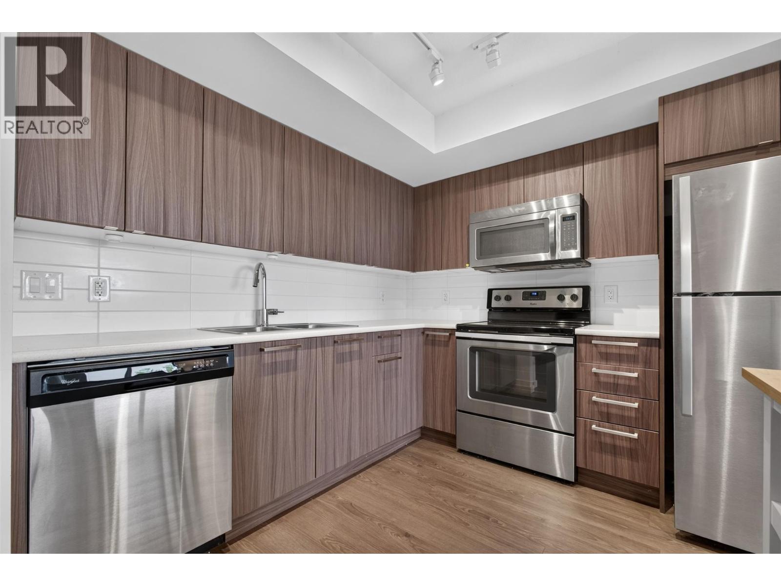 883 Academy Way Unit# 103, Kelowna, British Columbia  V1V 0A3 - Photo 4 - 10395653