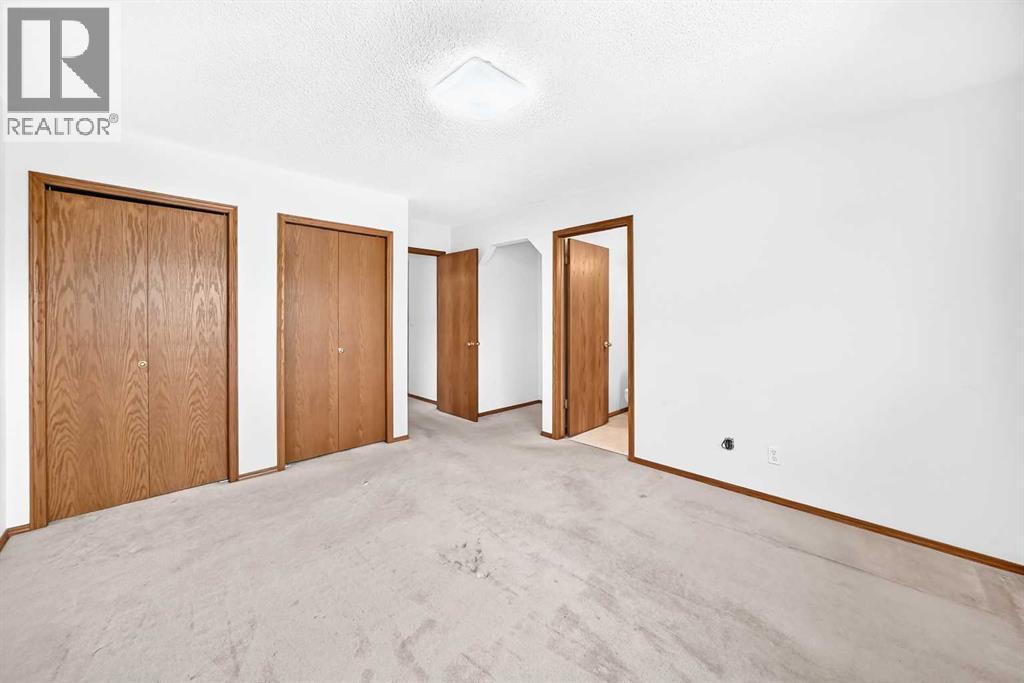 396 Hawkstone Drive NW, Calgary, Alberta  T3G 3T7 - Photo 16 - A2333537