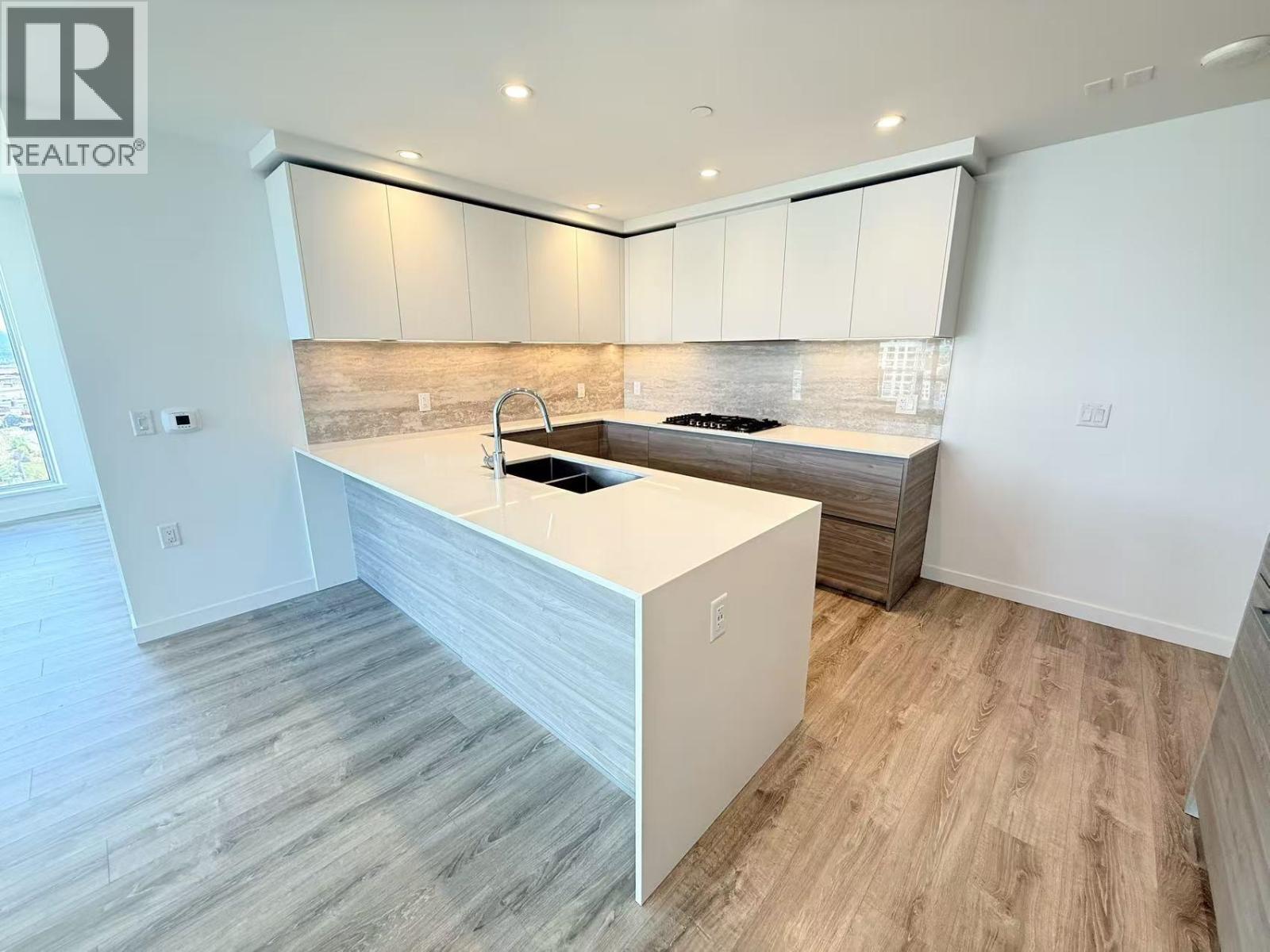 2103 660 Quayside Drive, New Westminster, British Columbia  V3M 0P1 - Photo 13 - R3079883
