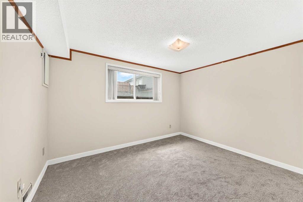 6329 Centre Street NW, Calgary, Alberta  T2K 0V3 - Photo 25 - A2322623