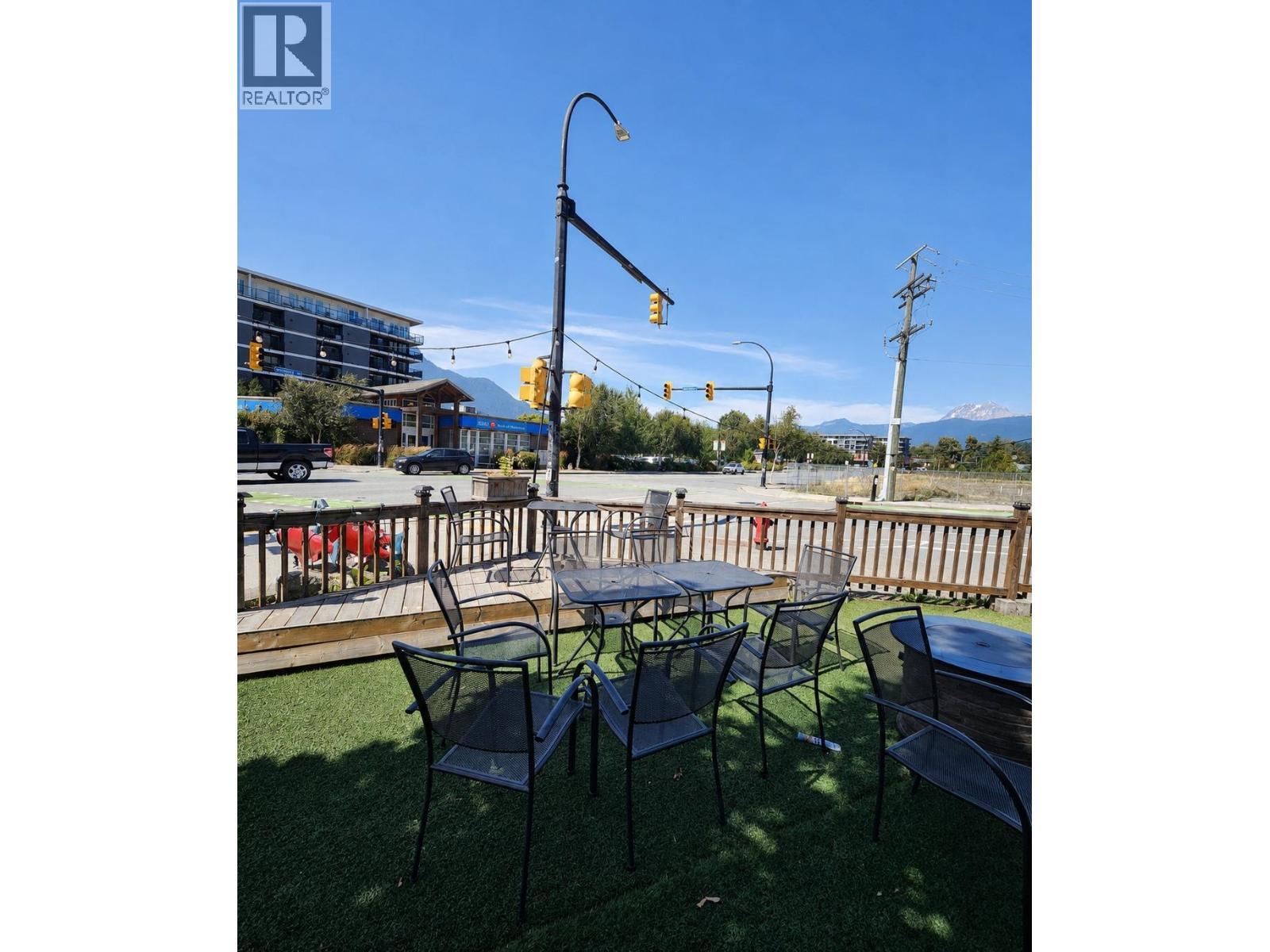 38192 Cleveland Avenue, Squamish, British Columbia  V8B 0W6 - Photo 4 - C8080859