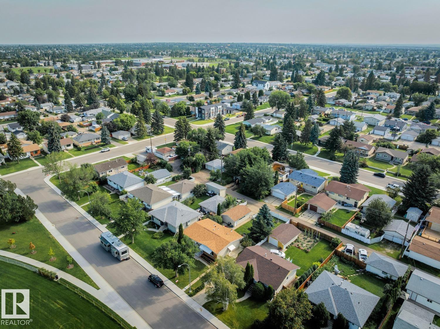 12835 91 St NW NW, Edmonton, Alberta  T5E 3P4 - Photo 49 - E4501822
