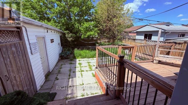 306 Rosedale Drive, Whitby, Ontario  L1N 1Z3 - Photo 25 - E13200666