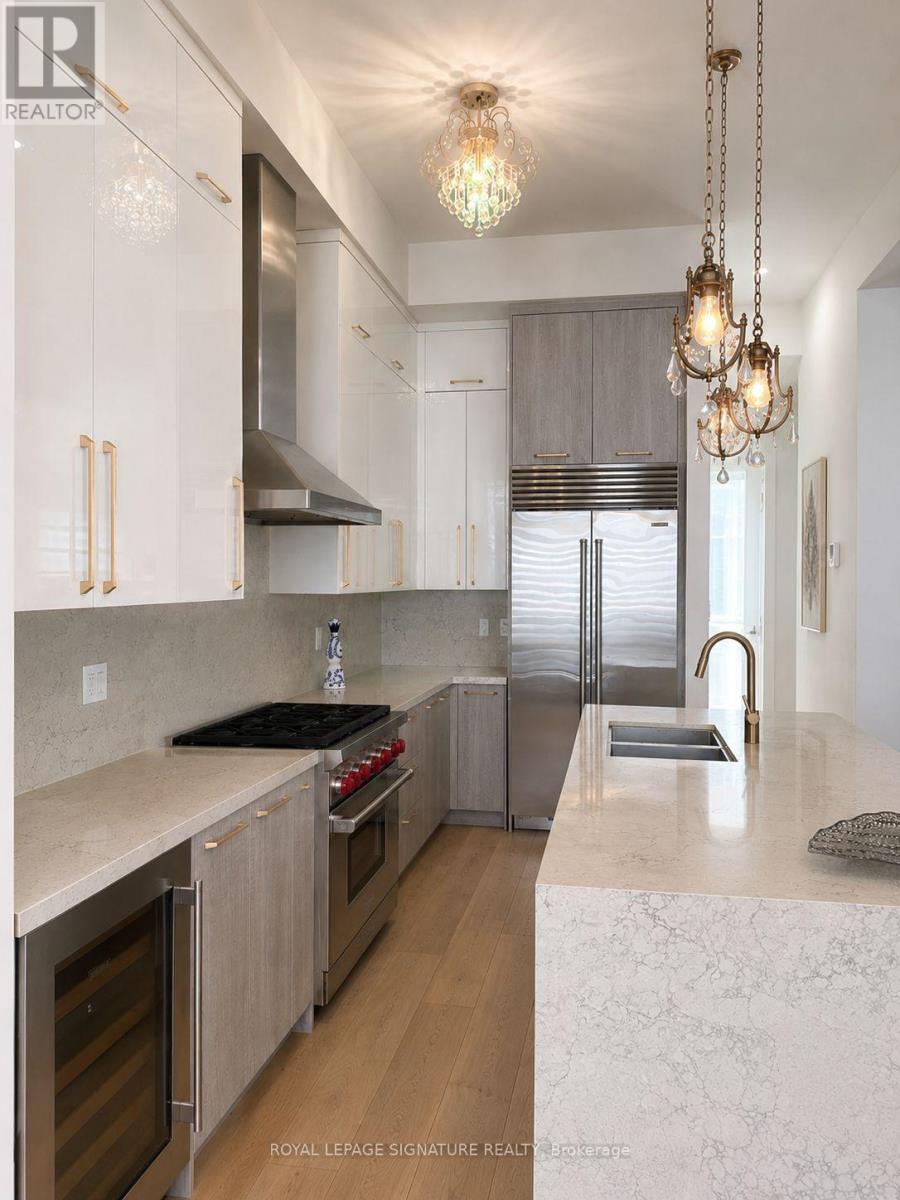 308 King Road, Richmond Hill, Ontario  L4E 1H4 - Photo 18 - N13629018