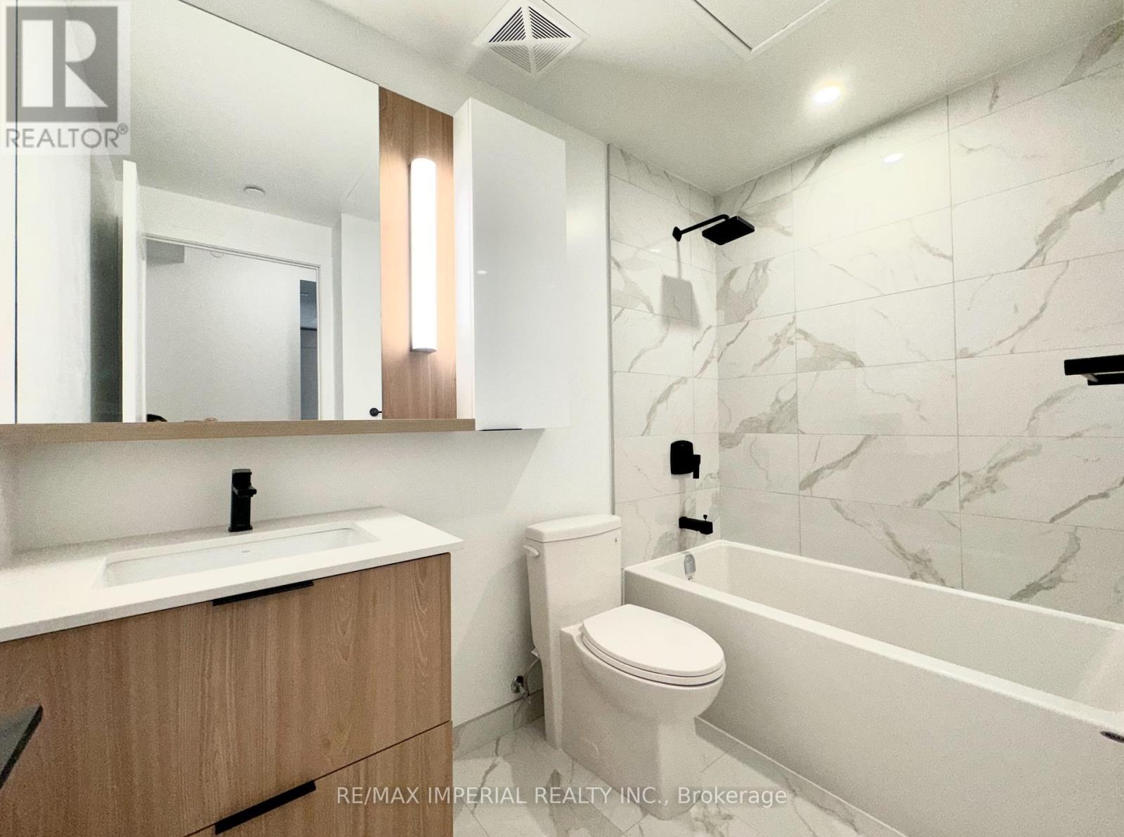 1009 - 5 Defries Street, Toronto, Ontario  M5A 3R4 - Photo 4 - C13629990
