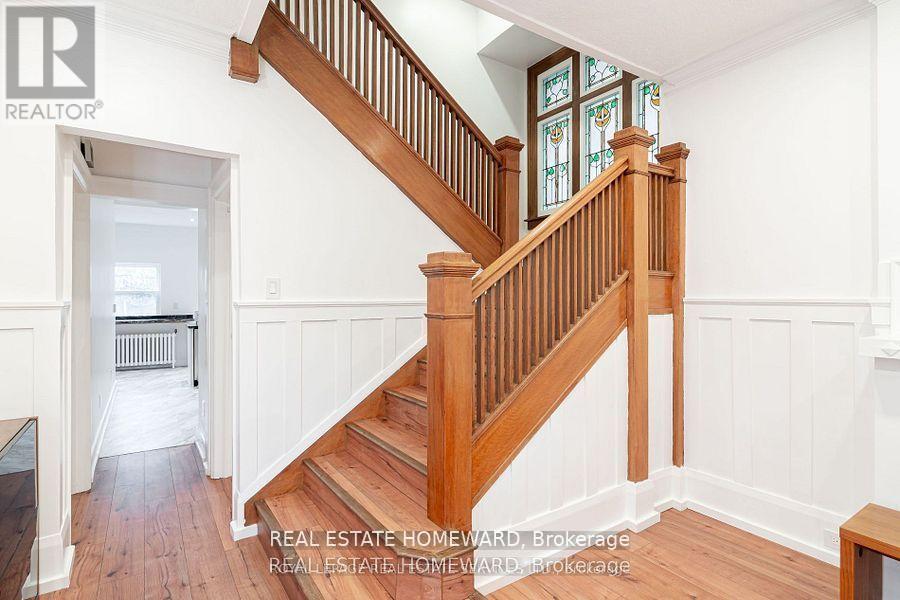 56 Oakwood Avenue, Toronto, Ontario  M6H 2V6 - Photo 11 - C13630008