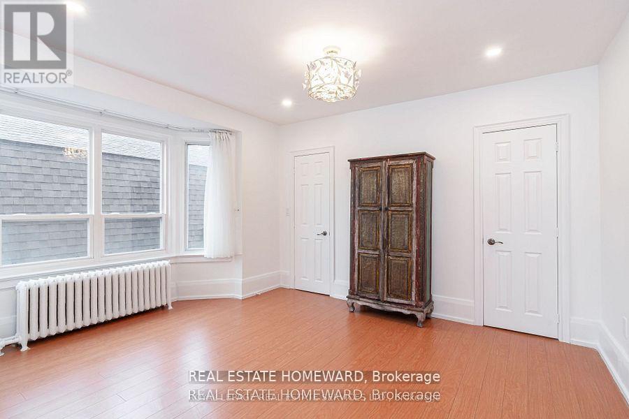 56 Oakwood Avenue, Toronto, Ontario  M6H 2V6 - Photo 15 - C13630008
