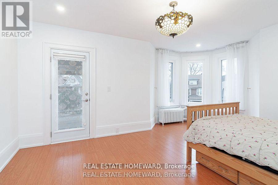 56 Oakwood Avenue, Toronto, Ontario  M6H 2V6 - Photo 21 - C13630008