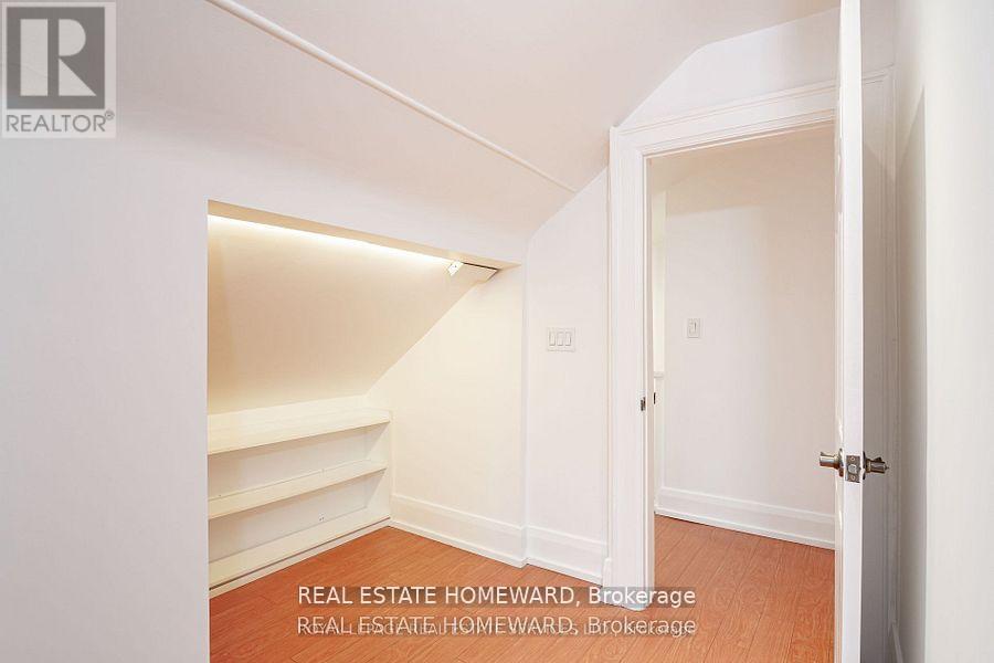56 Oakwood Avenue, Toronto, Ontario  M6H 2V6 - Photo 25 - C13630008