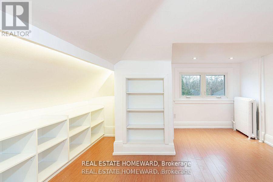 56 Oakwood Avenue, Toronto, Ontario  M6H 2V6 - Photo 26 - C13630008