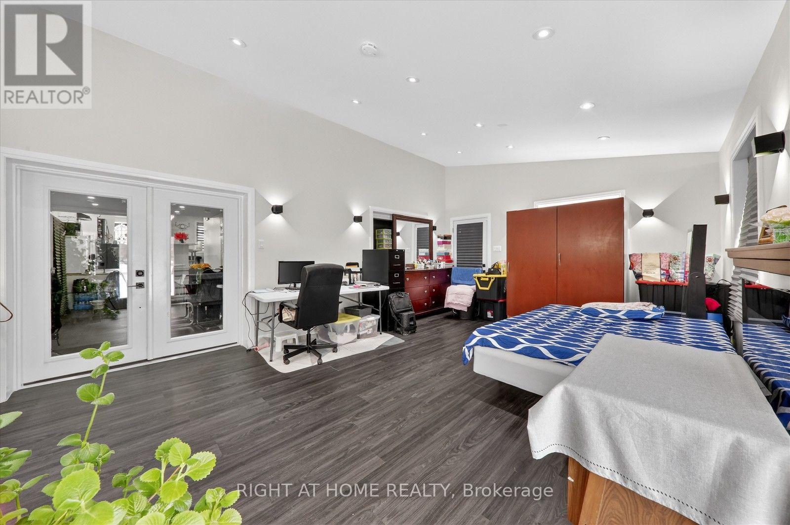 314 Morrish Road S, Toronto, Ontario  M1C 1G1 - Photo 21 - E13629986