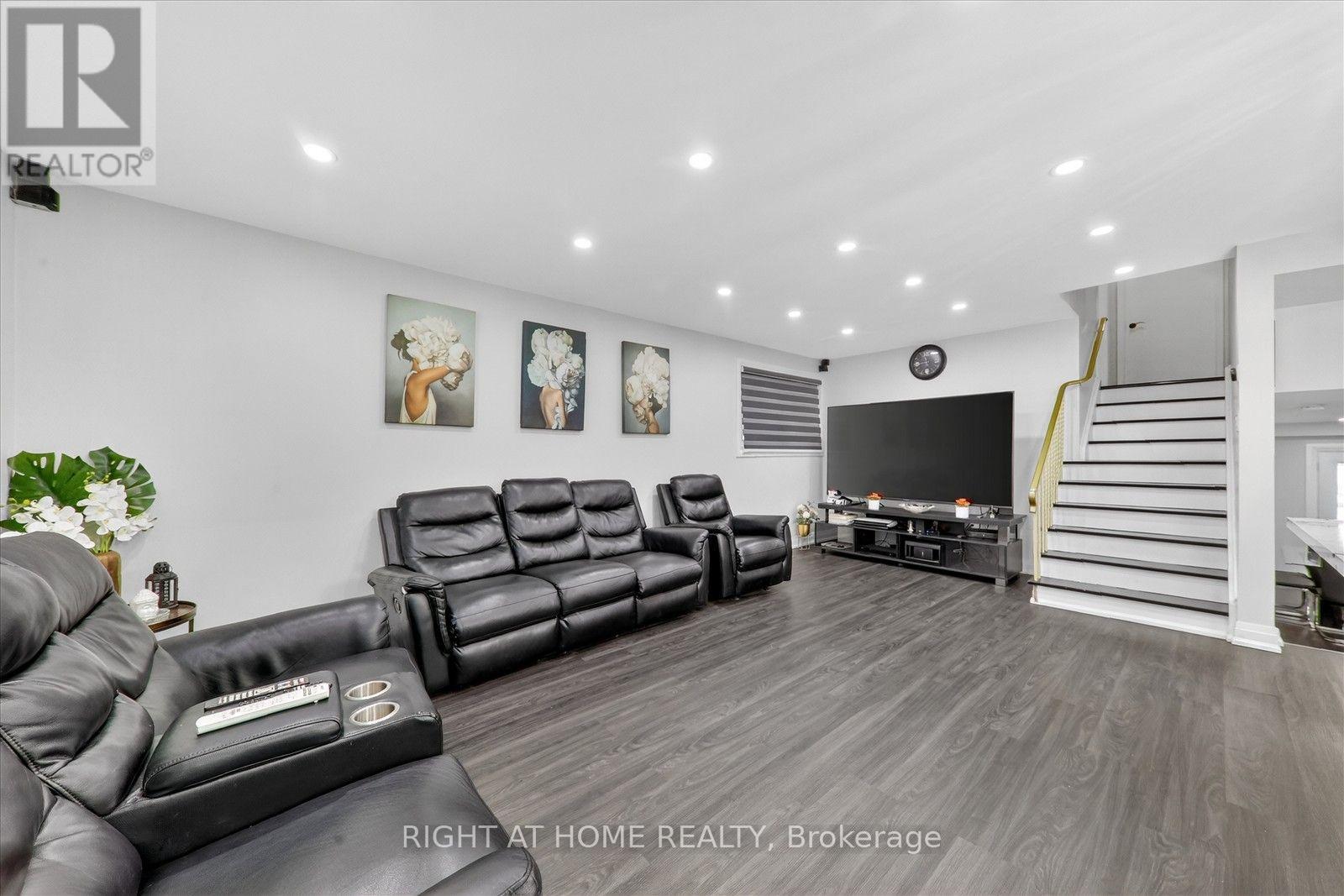 314 Morrish Road S, Toronto, Ontario  M1C 1G1 - Photo 8 - E13629986