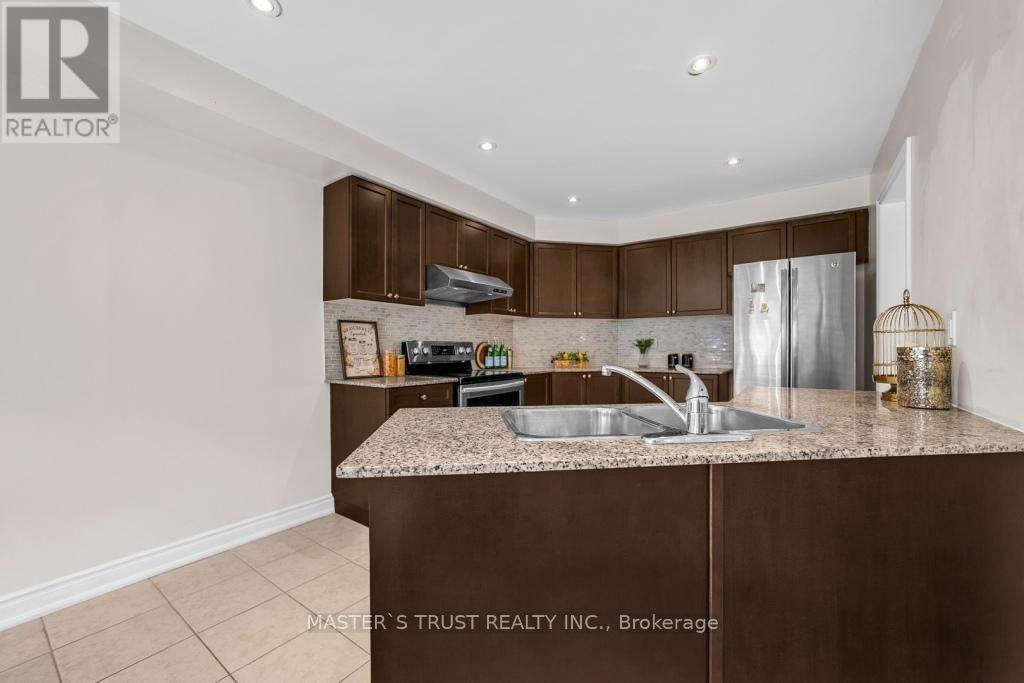 114 Herefordshire Crescent, East Gwillimbury, Ontario  L9N 0B4 - Photo 23 - N13630004