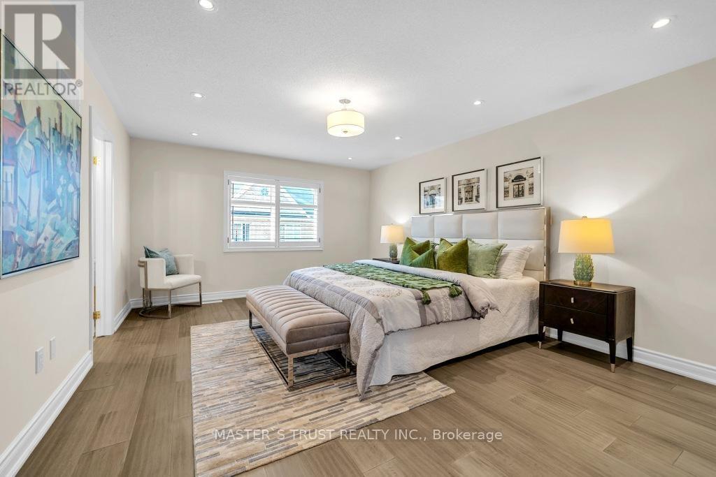 114 Herefordshire Crescent, East Gwillimbury, Ontario  L9N 0B4 - Photo 32 - N13630004