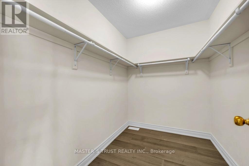 114 Herefordshire Crescent, East Gwillimbury, Ontario  L9N 0B4 - Photo 38 - N13630004