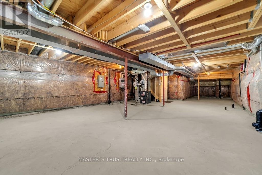 114 Herefordshire Crescent, East Gwillimbury, Ontario  L9N 0B4 - Photo 46 - N13630004