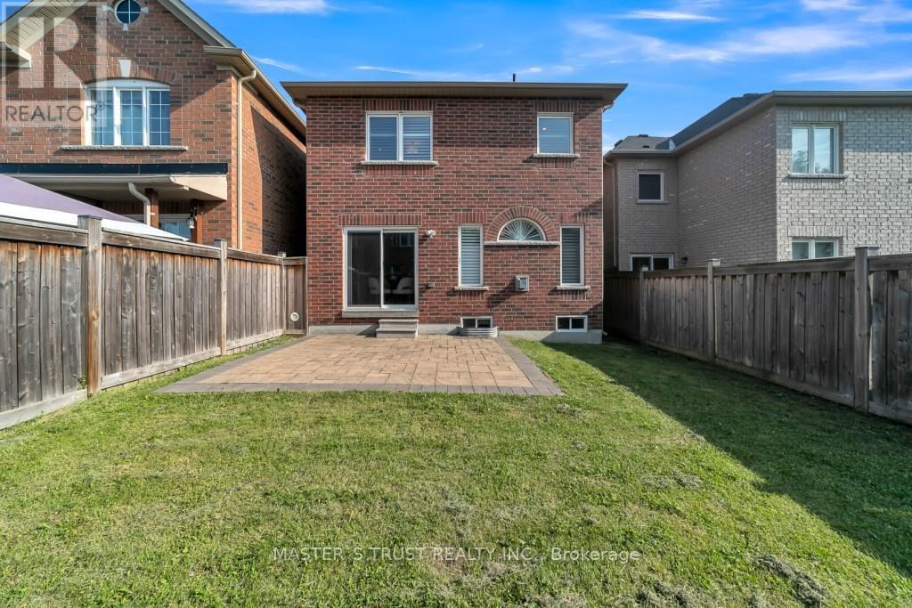 114 Herefordshire Crescent, East Gwillimbury, Ontario  L9N 0B4 - Photo 49 - N13630004