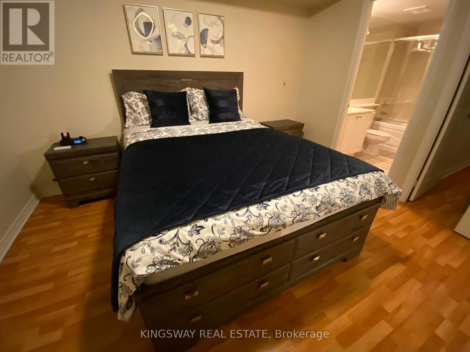 2730 - 3888 Duke Of York Boulevard, Mississauga, Ontario  L5B 4P5 - Photo 4 - W13630016