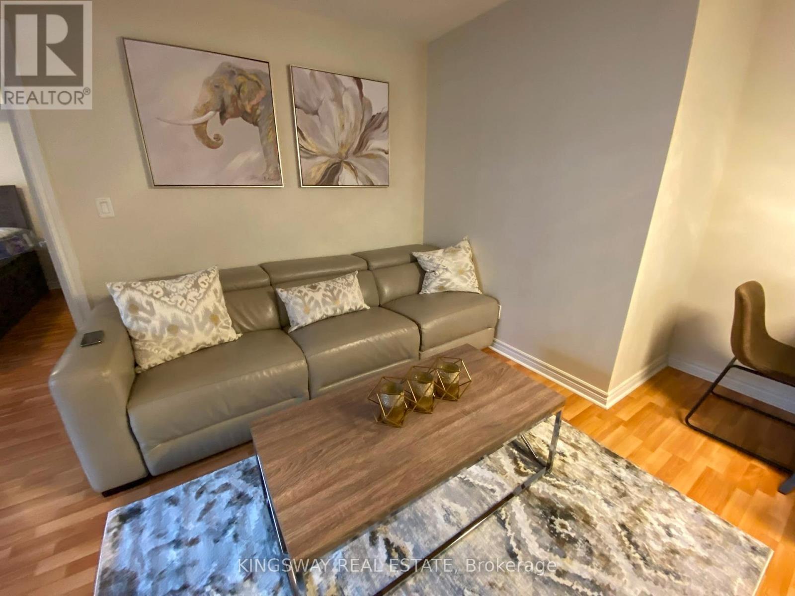 2730 - 3888 Duke Of York Boulevard, Mississauga, Ontario  L5B 4P5 - Photo 6 - W13630016