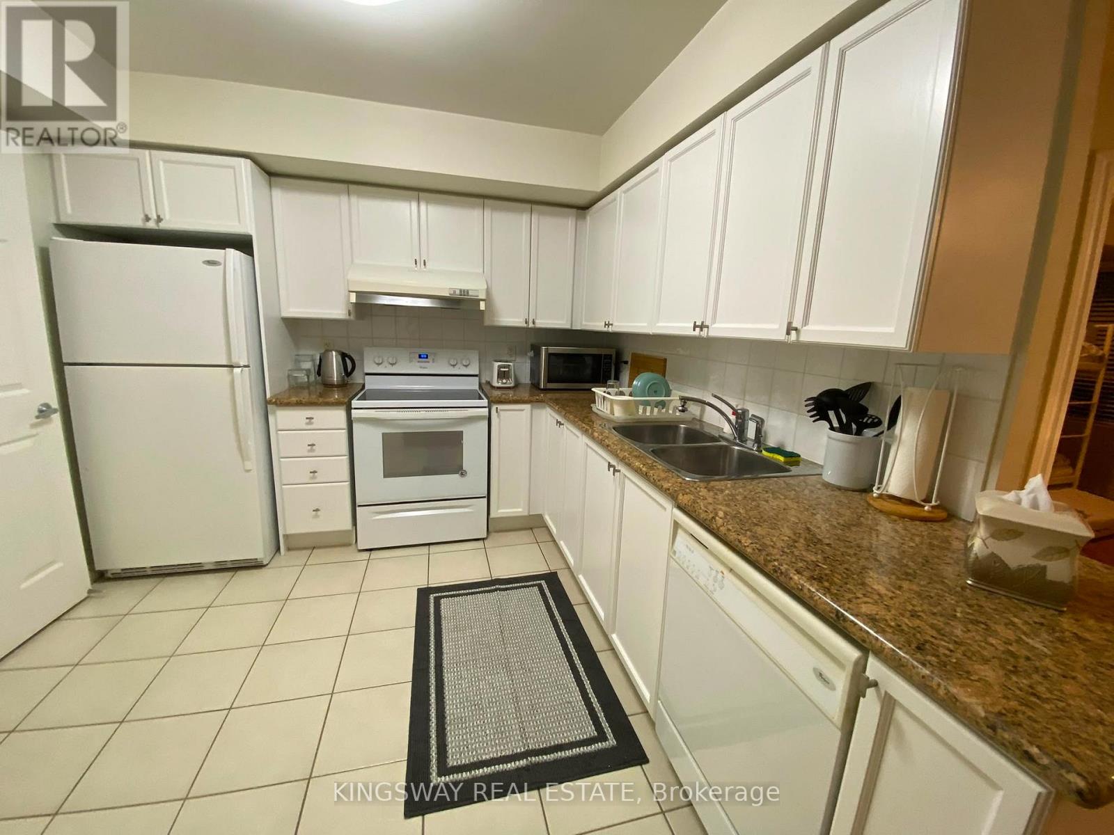 2730 - 3888 Duke Of York Boulevard, Mississauga, Ontario  L5B 4P5 - Photo 8 - W13630016