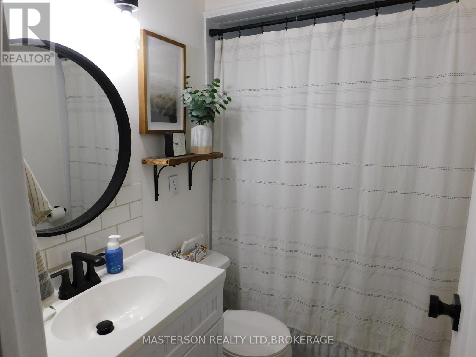 1208 Benner Avenue, Fort Erie, Ontario  L2A 4N7 - Photo 12 - X13553274