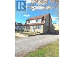 33 MARY STREET, Smiths Falls, Ontario