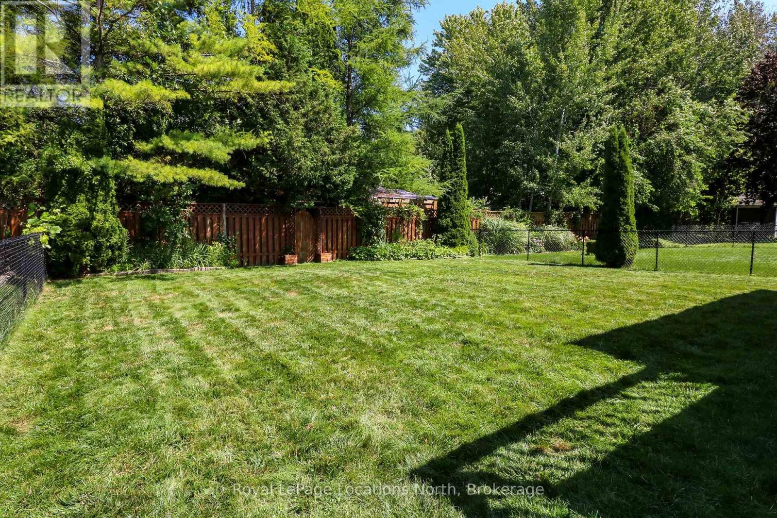 63 Glen Eton Road, Wasaga Beach, Ontario  L9Z 1E7 - Photo 2 - S13630026