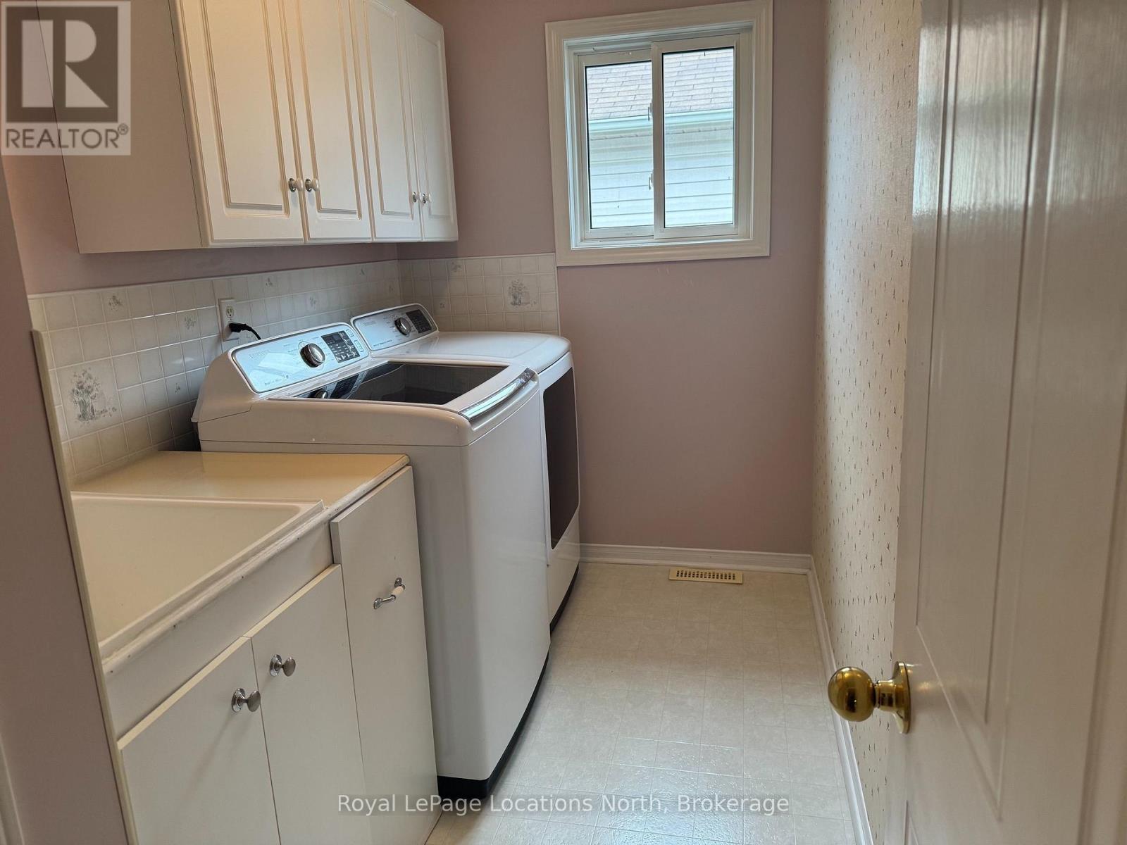 63 Glen Eton Road, Wasaga Beach, Ontario  L9Z 1E7 - Photo 22 - S13630026