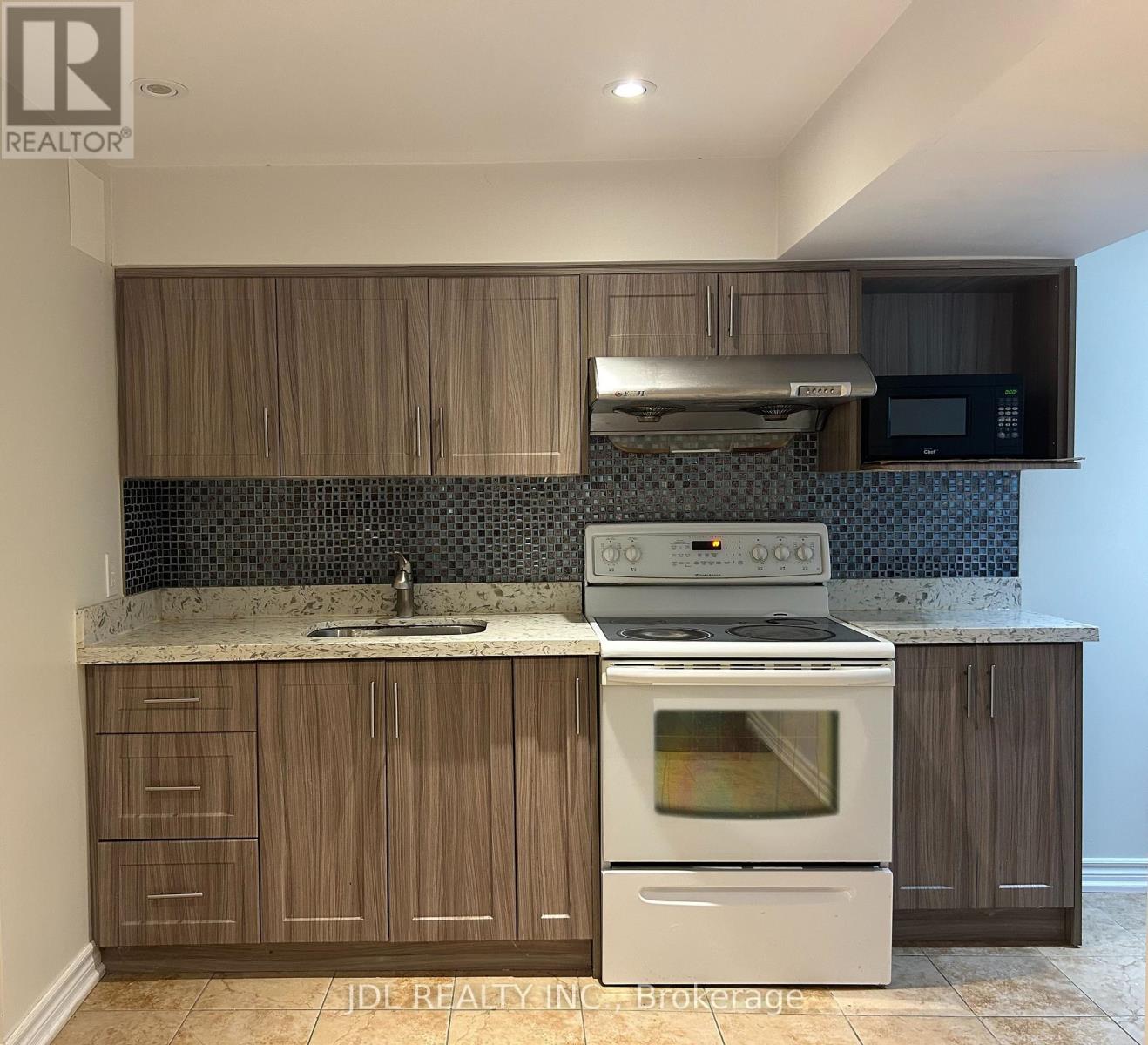 Two-Bedroom Bsmt - 36 Bendamere Cres Crescent, Markham, Ontario  L3P 6Y1 - Photo 2 - N13630040