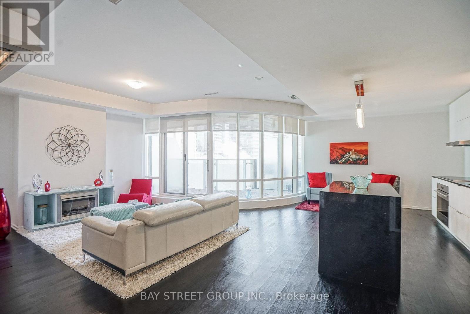 505 - 1 BLOOR STREET E, Toronto, Ontario