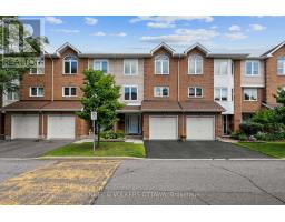 1831 SUMMERFIELDS CRESCENT, Ottawa, Ontario