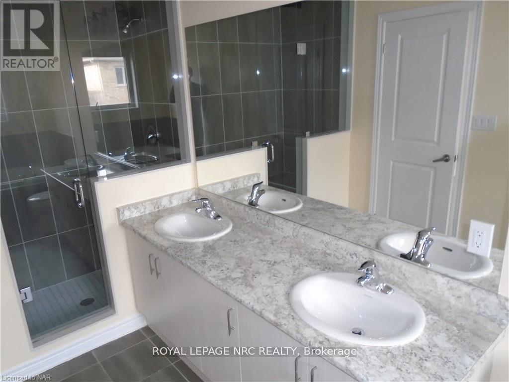 37 Sparkle Drive, Thorold, Ontario  L2V 0H2 - Photo 13 - X13630046