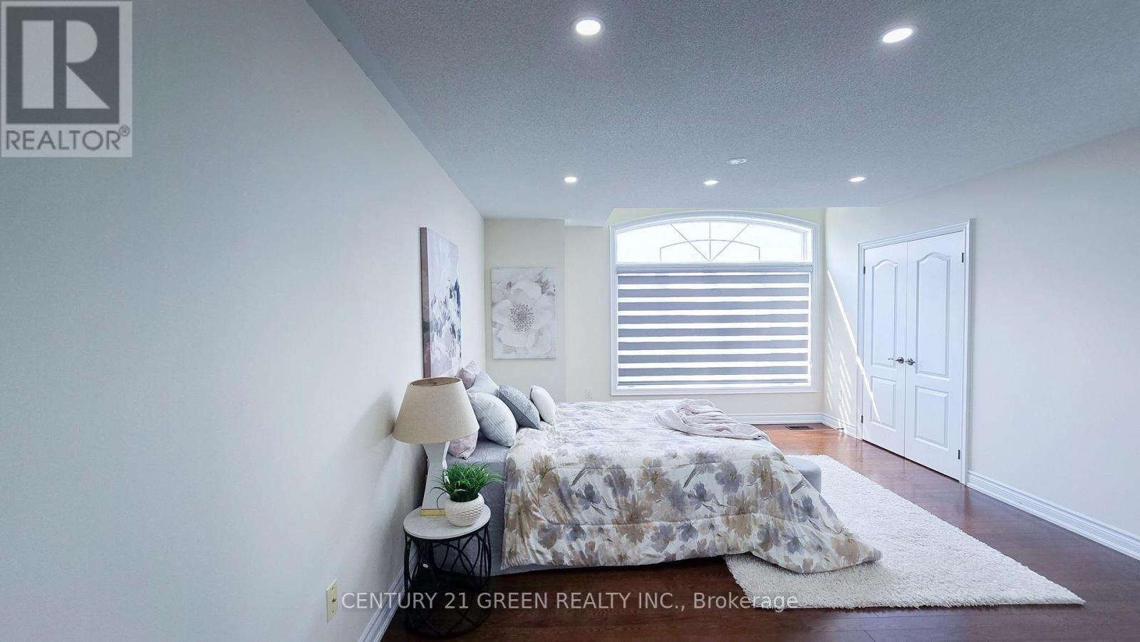 61 Magdalan Crescent, Richmond Hill, Ontario  L4E 0W4 - Photo 33 - N13623708